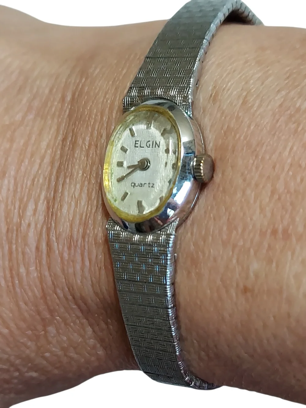 Vintage Elgin Women's Silver-Tone Quartz Watch with Gold Accent Working